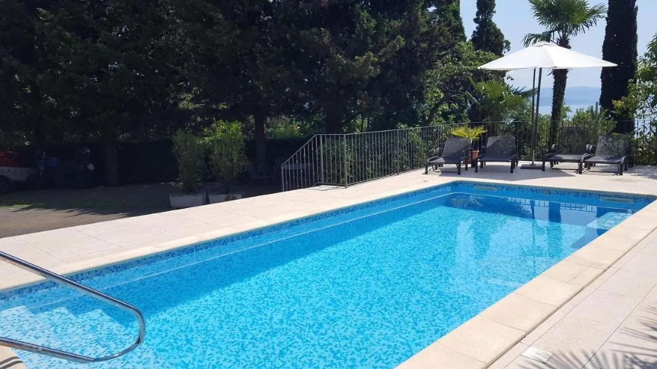 Nautico Apartment With Swimming Pool Opatija